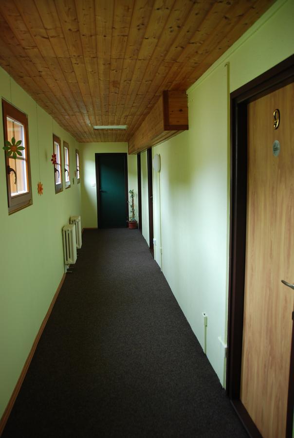 Rodinny "Hotel U Mustku" Desna  Bagian luar foto