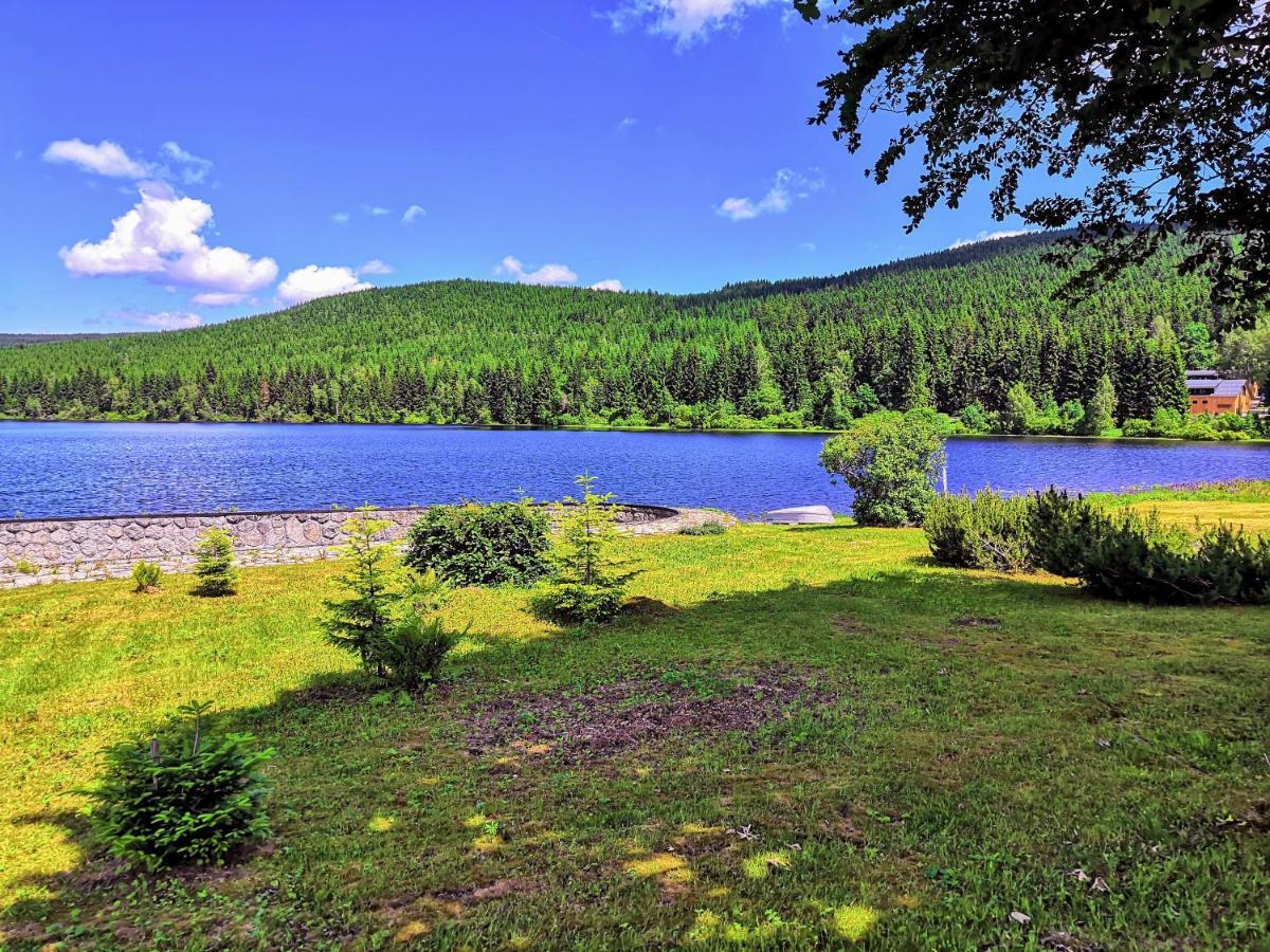 Rodinny "Hotel U Mustku" Desna  Bagian luar foto